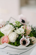Load image into Gallery viewer, Florence Bouquet