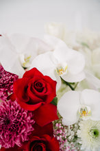 Load image into Gallery viewer, Yin-Yang Floral Hat Box