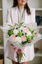 Load image into Gallery viewer, Florence Bouquet