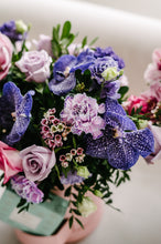 Load image into Gallery viewer, Hat Box with Macarons - Purple Gem