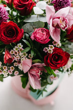 Load image into Gallery viewer, Hat Box with Macarons - Passion Red