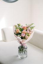 Load image into Gallery viewer, Peachy Pinks Bouquet