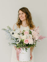 Load image into Gallery viewer, Serenity Hat Box