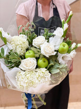 Load image into Gallery viewer, Always Smile Bouquet