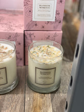Load image into Gallery viewer, Aromatherapy Soy Candle