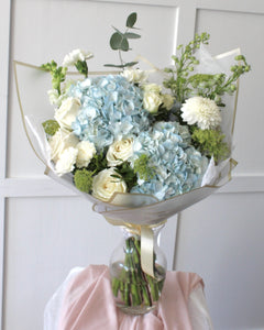 Azure Sky Bouquet 1