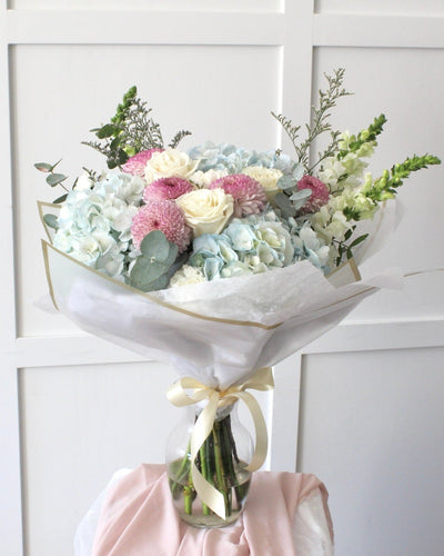 Blush and Breeze bouquet 2