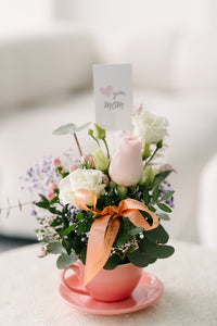 Supermom Arrangement in a cup