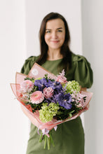 Load image into Gallery viewer, Varese Bouquet