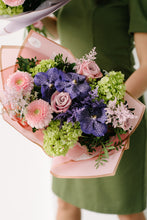 Load image into Gallery viewer, Varese Bouquet