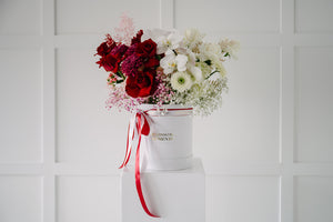Yin-Yang Floral Hat Box