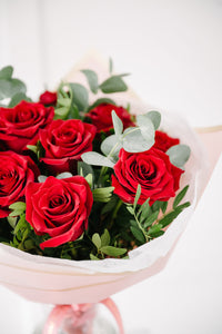 Red Romance Dozen roses