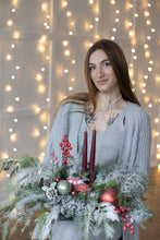 Load image into Gallery viewer, Snowy Splendor Candle Arrangement