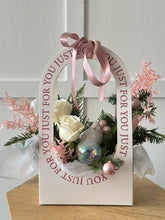 Load image into Gallery viewer, Holiday Bloom Bag White and Pink