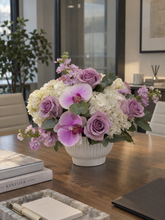 Load image into Gallery viewer, Restaurant / Table Arrangement