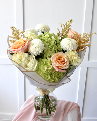 Soft Blooms Bouquet