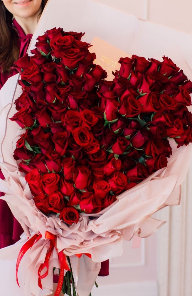 Extra Large Luxurious Rose Heart bouquet