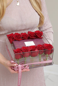 I’M YOURS Roses + Chocollata Brigadeiros Acryllic Box